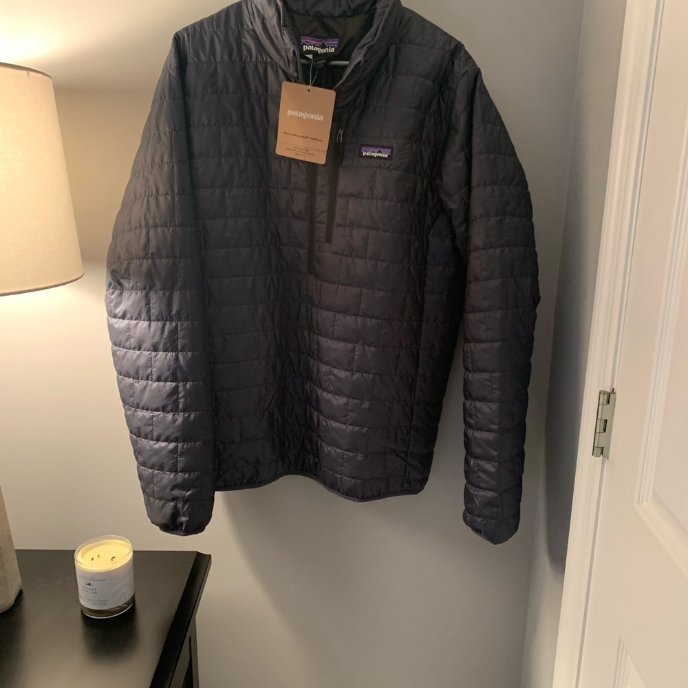 Men’s Patagonia nano puff 1/4 zip brand new